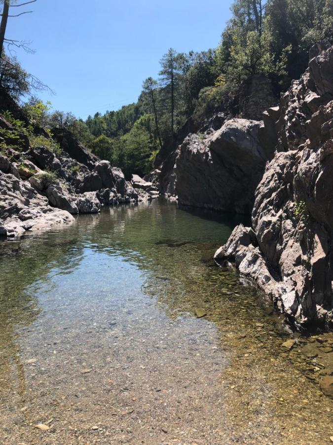 De La Jasse Hébergement de vacances *
